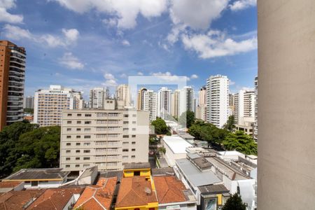 Quarto, vista aberta de apartamento à venda com 2 quartos, 62m² em Moema, São Paulo