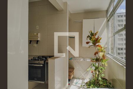Apartamento para alugar com 100m², 3 quartos e 1 vagaÁrea de Serviço