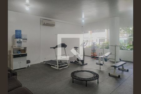 Academia de apartamento para alugar com 3 quartos, 100m² em Barra Funda, Guarujá