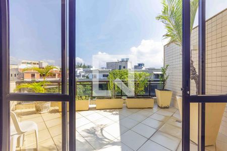 Apartamento à venda com 540m², 5 quartos e 3 vagasVaranda Sala Privativa