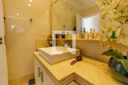 Apartamento à venda com 540m², 5 quartos e 3 vagasBanheiro da Suíte 1