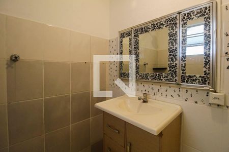 Casa para alugar com 70m², 1 quarto e sem vaga Casa para alugar com 70m², 1 quarto e sem vagaBanheiro
