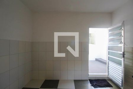 Sala/Cozinha de casa para alugar com 1 quarto, 70m² em Vila California, São Paulo