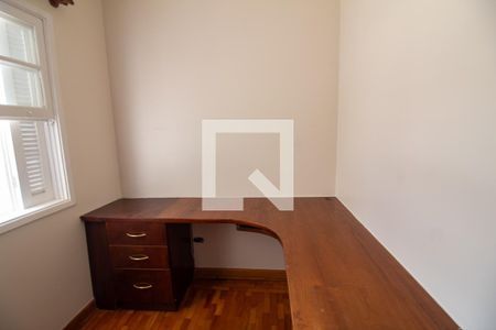 Casa à venda com 140m², 2 quartos e 1 vagaEscritório