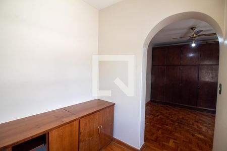 Casa à venda com 140m², 2 quartos e 1 vagaEscritório