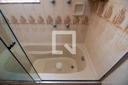 Casa à venda com 140m², 2 quartos e 1 vagaBanheiro