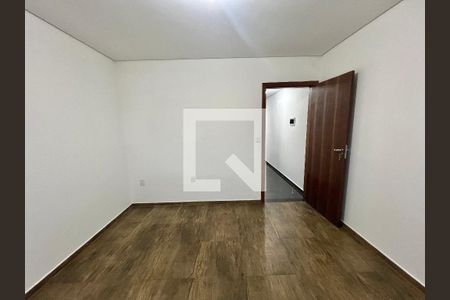 Casa à venda com 170m², 4 quartos e 2 vagasCasa 2 - Quarto 2