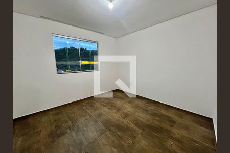 Casa à venda com 170m², 4 quartos e 2 vagasCasa 2 - Quarto 2