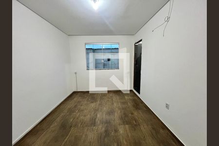 Casa à venda com 170m², 4 quartos e 2 vagasCasa 2 - Quarto 1 