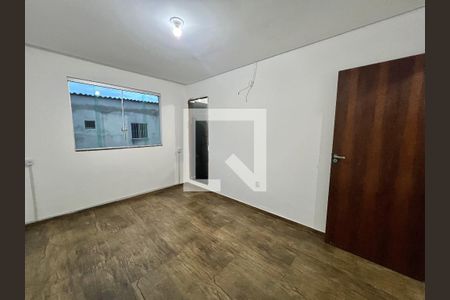Casa à venda com 170m², 4 quartos e 2 vagasCasa 2 - Quarto 1 