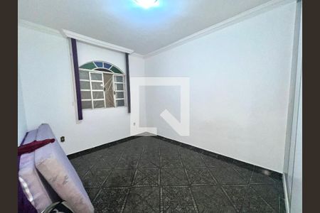 Casa à venda com 170m², 4 quartos e 2 vagasQuarto 2 