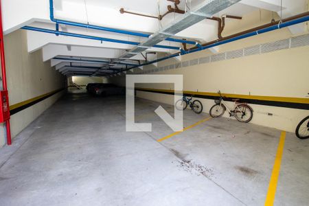 Apartamento à venda com 45m², 2 quartos e 1 vagaÁrea comum / Garagem