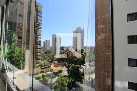 Vista do Quarto de kitnet/studio para alugar com 1 quarto, 26m² em Indianópolis, São Paulo