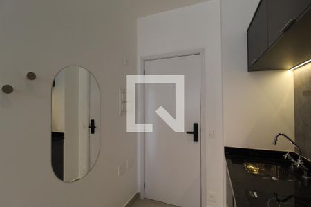 Cozinha de kitnet/studio à venda com 1 quarto, 26m² em Indianópolis, São Paulo