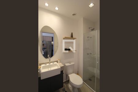 Banheiro de kitnet/studio à venda com 1 quarto, 26m² em Indianópolis, São Paulo