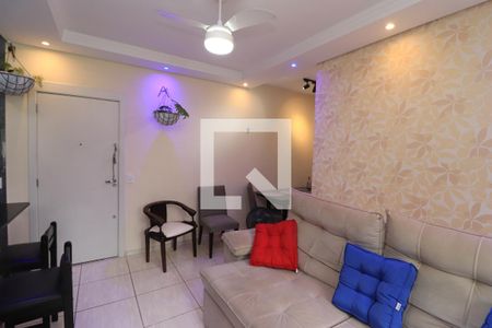 Sala de TV de apartamento à venda com 2 quartos, 48m² em Penha de França, São Paulo