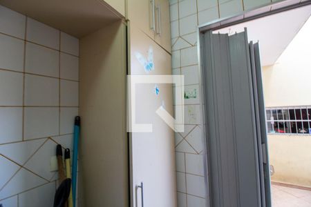 Casa à venda com 125m², 3 quartos e 2 vagas Casa à venda com 125m², 3 quartos e 2 vagasÁrea de Serviço