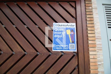 Casa à venda com 125m², 3 quartos e 2 vagas Casa à venda com 125m², 3 quartos e 2 vagasPlaquinha