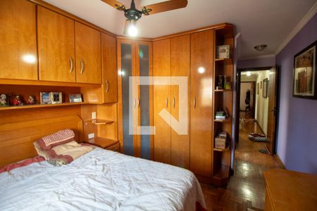 Casa à venda com 125m², 3 quartos e 2 vagas Casa à venda com 125m², 3 quartos e 2 vagasQuarto 3 - Suíte