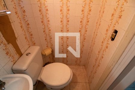 Casa à venda com 125m², 3 quartos e 2 vagas Casa à venda com 125m², 3 quartos e 2 vagasBanheiro de Serviço