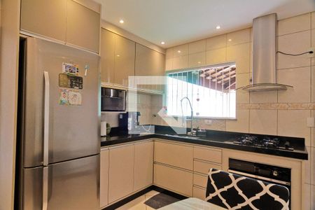 Casa à venda com 65m², 2 quartos e 2 vagasCozinha