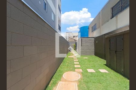 Apartamento à venda com 24m², 1 quarto e sem vagaÁrea comum - Bosque