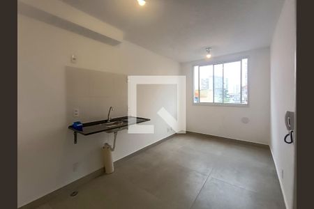 Sala/Cozinha de apartamento à venda com 1 quarto, 24m² em Água Branca, São Paulo