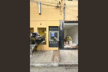 Fachada de kitnet/studio para alugar com 1 quarto, 30m² em Água Branca, São Paulo