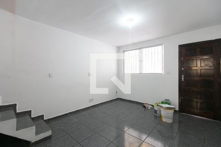 Sala de casa à venda com 3 quartos, 100m² em Vila Carmosina, São Paulo