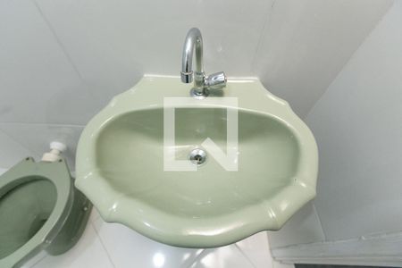 Casa à venda com 100m², 3 quartos e 1 vagaBanheiro 