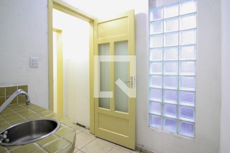 Casa para alugar com 100m², 2 quartos e sem vagaDespensa