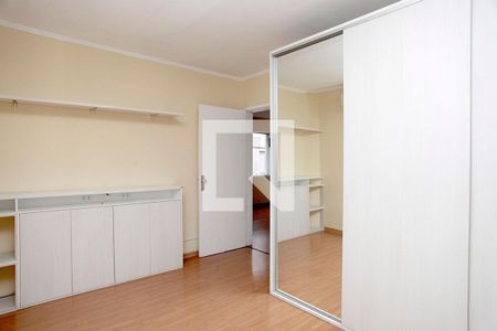 Quarto 1 de apartamento à venda com 2 quartos, 66m² em Santana, Porto Alegre