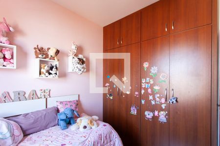 Casa à venda com 185m², 5 quartos e 3 vagasSemi - Suíte 2