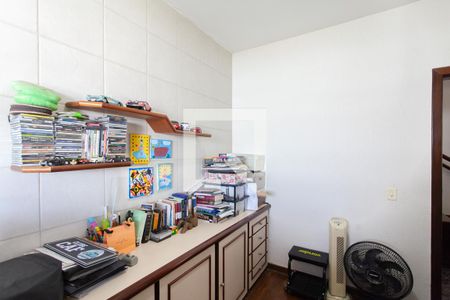 Casa à venda com 185m², 5 quartos e 3 vagasQuarto 1