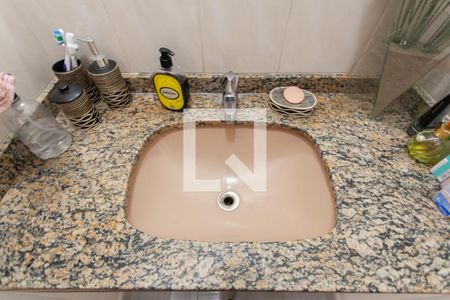 Casa à venda com 185m², 5 quartos e 3 vagasBanheiro Social