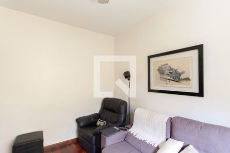 Casa à venda com 185m², 5 quartos e 3 vagasQuarto 2