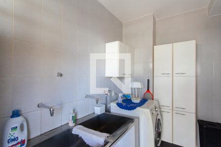 Casa à venda com 185m², 5 quartos e 3 vagasÁrea de Serviço