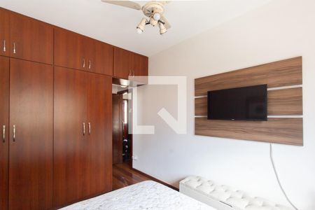 Casa à venda com 185m², 5 quartos e 3 vagasSuíte