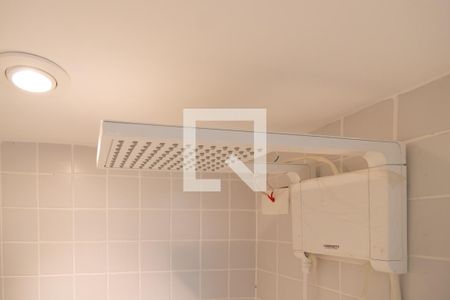 Banheiro de kitnet/studio para alugar com 1 quarto, 35m² em Consolação, São Paulo