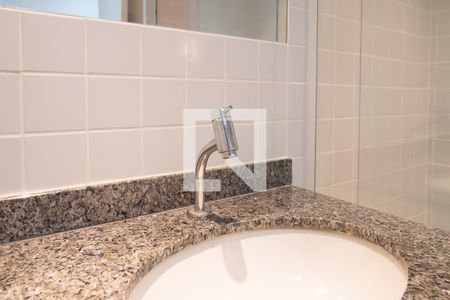 Banheiro de kitnet/studio para alugar com 1 quarto, 35m² em Consolação, São Paulo