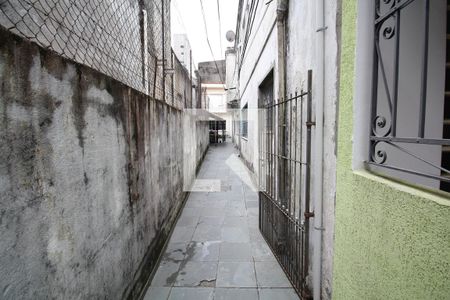 Casa de condomínio para alugar com 50m², 2 quartos e sem vagaQuintal
