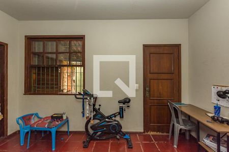 Sala 2 de casa à venda com 3 quartos, 220m² em Nova Gameleira, Belo Horizonte