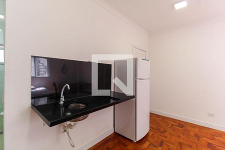 Cozinha de kitnet/studio para alugar com 1 quarto, 25m² em Brás, São Paulo