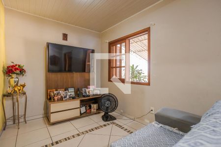 Sala de casa à venda com 5 quartos, 150m² em Costa E Silva, Porto Alegre