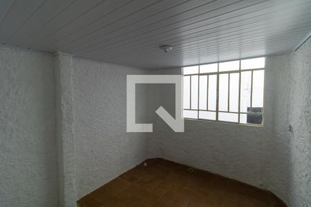 Casa para alugar com 97m², 3 quartos e 2 vagasQuarto de Serviço