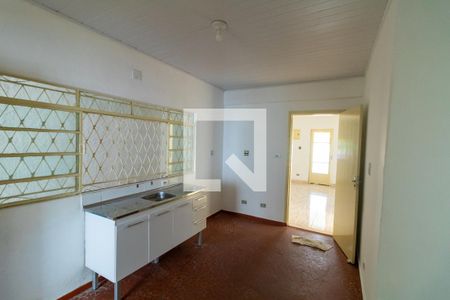 Casa para alugar com 97m², 3 quartos e 2 vagasCozinha