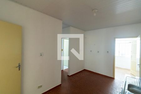 Casa para alugar com 97m², 3 quartos e 2 vagasCozinha
