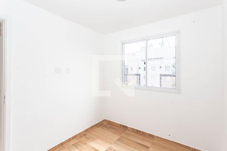 Quarto 1 de apartamento para alugar com 2 quartos, 41m² em Jardim Sao Saverio, São Paulo