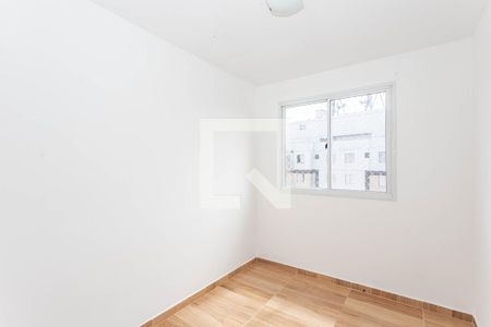 Quarto 2 de apartamento para alugar com 2 quartos, 41m² em Jardim Sao Saverio, São Paulo