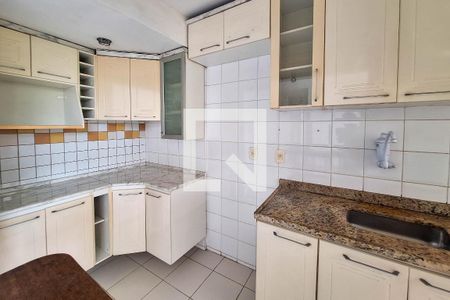 Apartamento para alugar com 80m², 2 quartos e 1 vagaCozinha